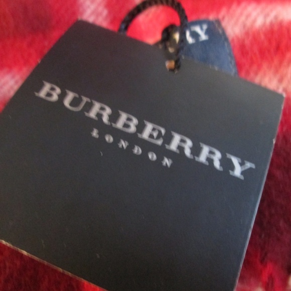 new BURBERRY Red Cashmere women's scarf fringes to fringes  56" x 8.5" - Picture 2 of 9
